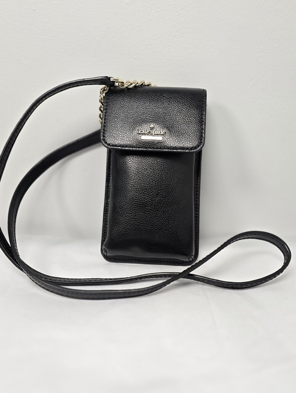 Kate Spade Black Leather Crossbody Phone Pouch